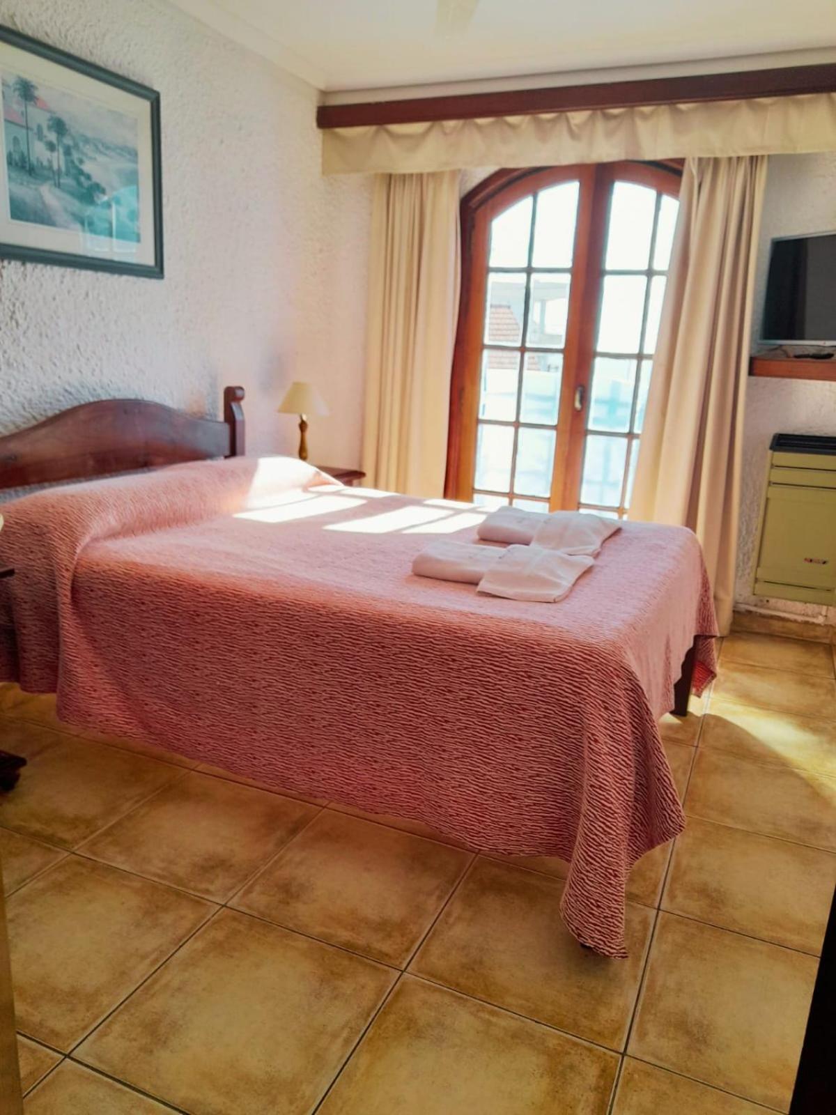 Brisas Hosteria Санта-Клара-дель-Мар Екстер'єр фото